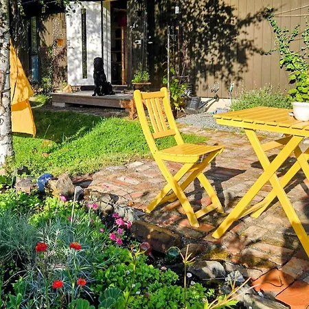 Family With Views Over Hadeland