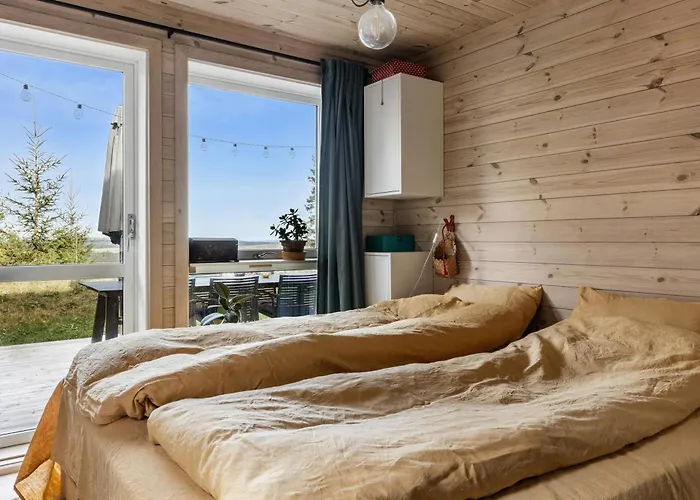 Family Cabin With Views Over Hadeland